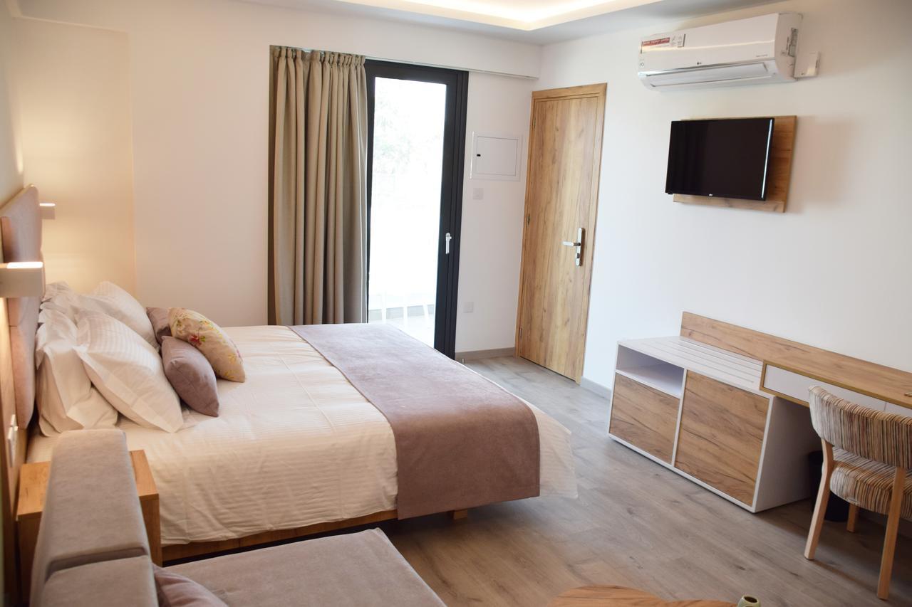 Hypnos Boutique Hotel (Adults Only) ニコシア エクステリア 写真